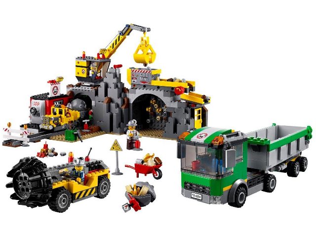 4204 The Mine- no figs