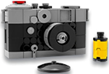 5006911 Vintage Camera