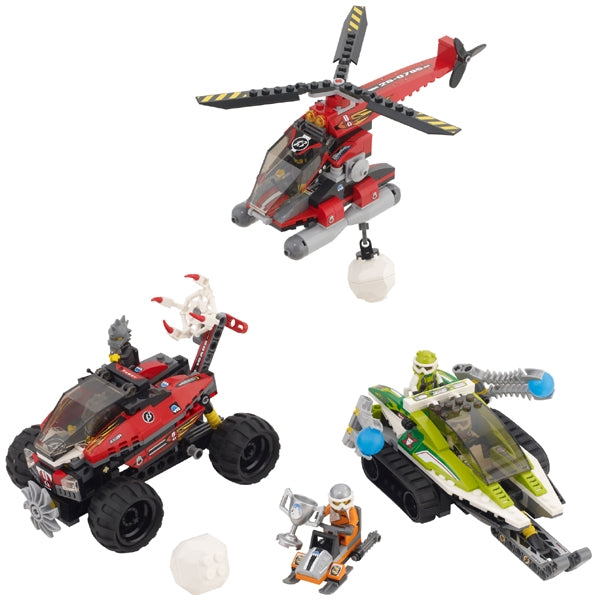 8863 Blizzard's Peak- missing 4 figs