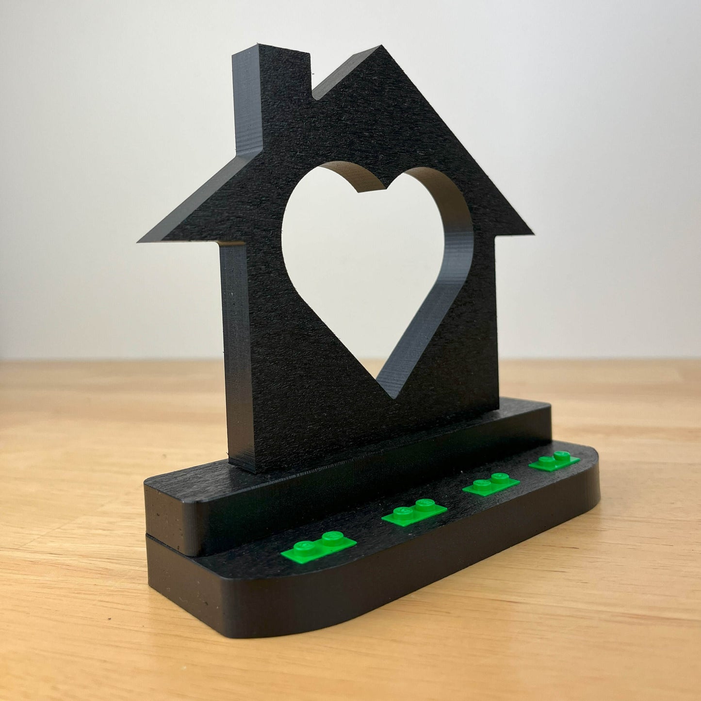 Themed Display - HOME (Holds 7) - Bright Green
