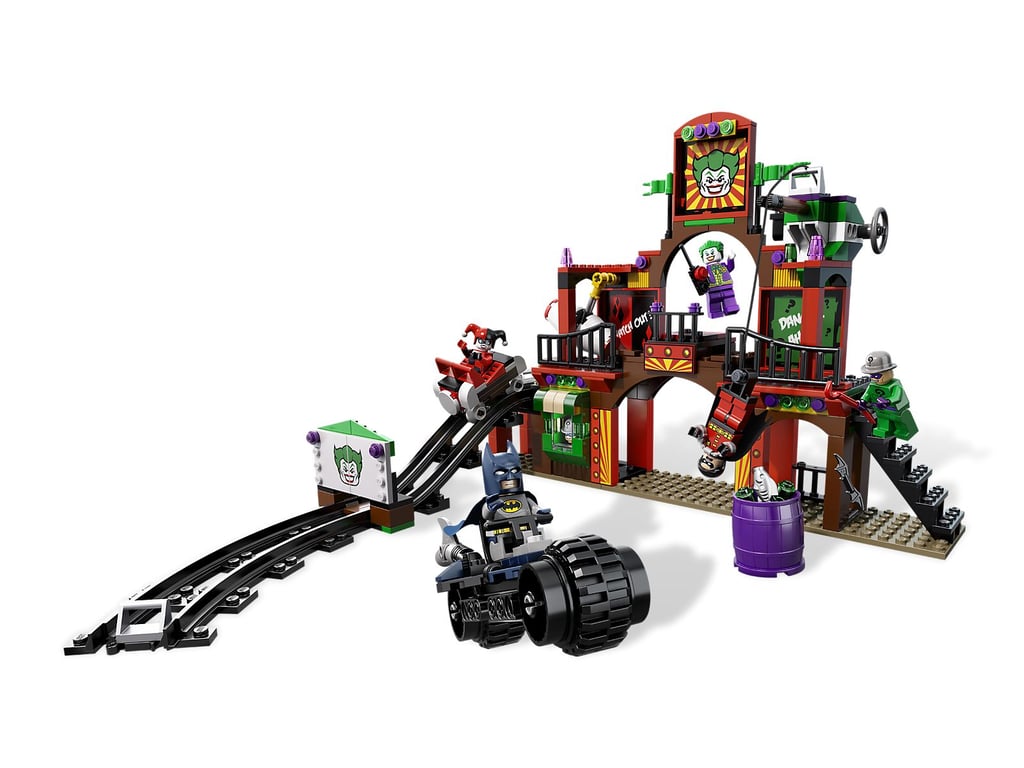 6857 The Dynamic Duo Funhouse Escape