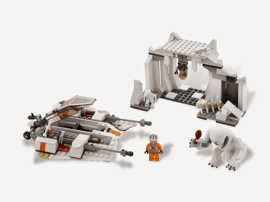 8089 Hoth Wampa Cave Speeder and Hoth only
