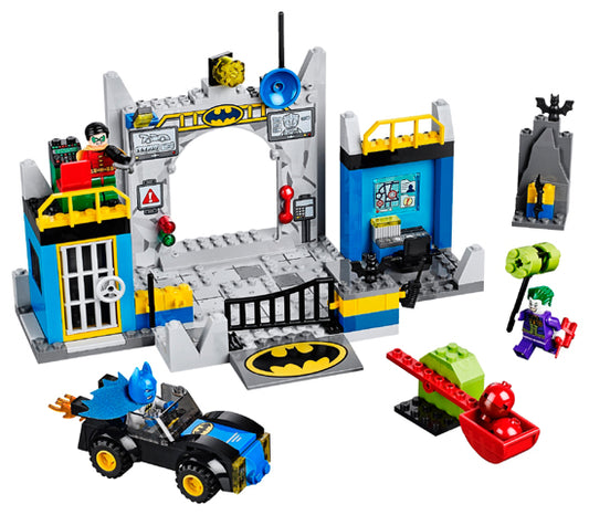 10672 Batman: Defend the Batcave