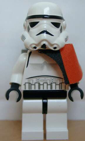 sw0109a Sandtrooper - Orange Pauldron (Solid), No Survival Backpack, No Dirt Stains, Helmet with Solid Mouth Pattern and Solid Black Head