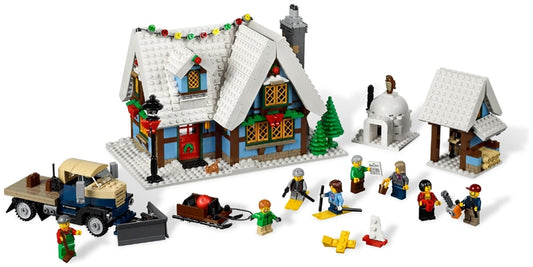 10229 Winter Village Cottage large buildingbonly