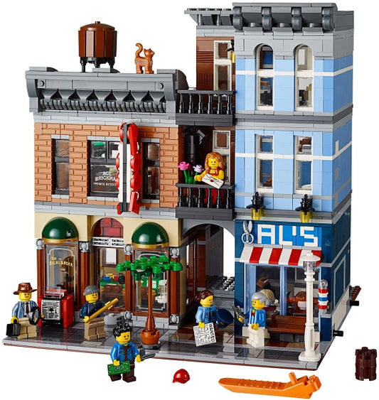 10246 Detective's Office missing 1 fig