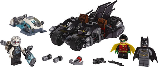 76118 Mr. Freeze Batcycle Battle