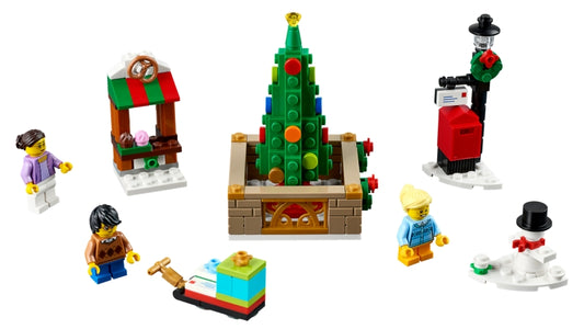 40263 Christmas Town Square