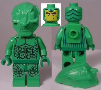 spd005a Green Goblin with Neck Bracket- damaged