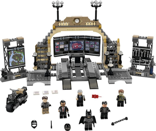 76183 Batcave: The Riddler Face-off no figs