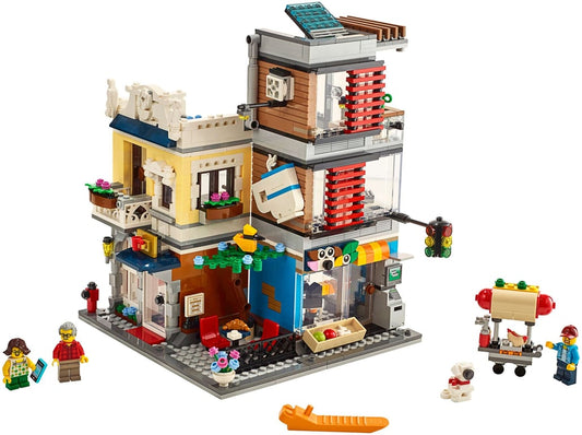 31097 Townhouse Pet Shop & Café {Cafe}