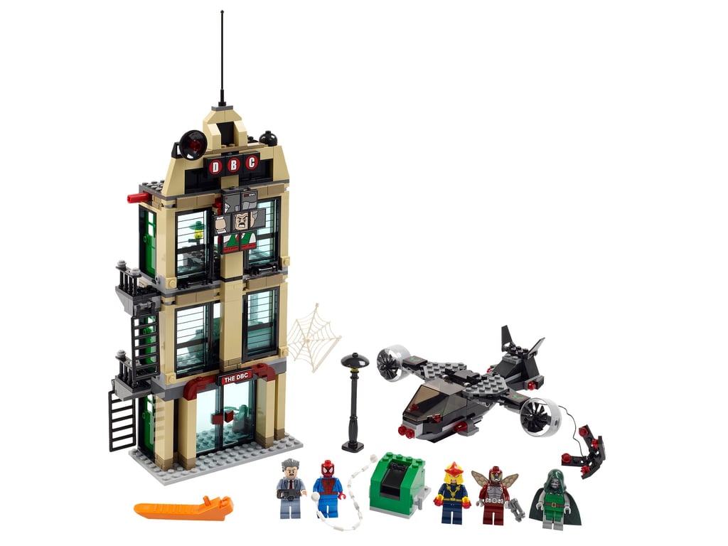 76005 Spider-Man: Daily Bugle Showdown missing dr doom and nova