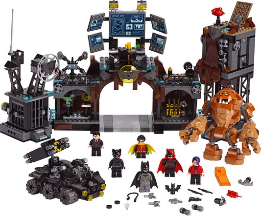 76122 Batcave Clayface Invasion  no figs