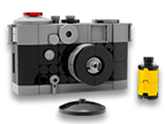 5006911 Vintage Camera